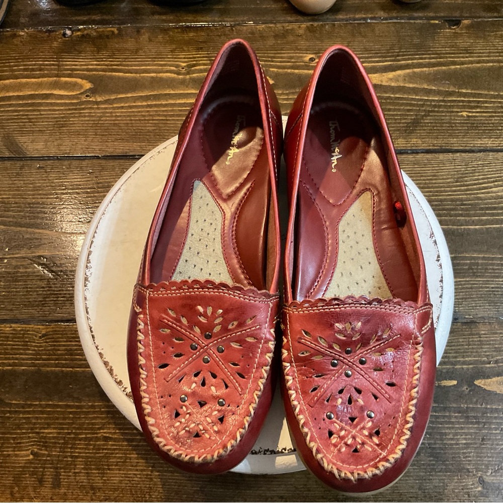 Thom mcan Women's Red Leather Loafers